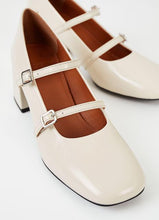 Load image into Gallery viewer, Adison Cream Patent Leather Mary Janes