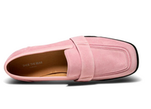 Load image into Gallery viewer, Square Toe Pink Suede Loafers