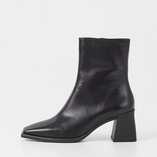 black ankle boot  with heel