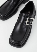 Load image into Gallery viewer, Square Toe Silver Buckle Shoes