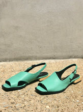 Load image into Gallery viewer, HAKO - Classic Flat Sandal in Teal Leather