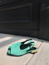 Load image into Gallery viewer, HAKO - Classic Flat Sandal in Teal Leather